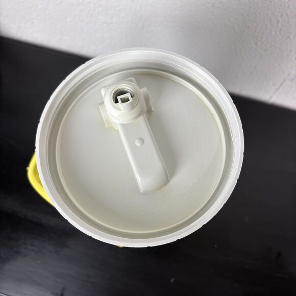 Vintage Coleman‎ Green/ Yellow Polylite 5590 1/2 Gallon Water Jug Cooler Octopus - Picture 14 of 14